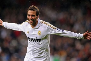 开云体育中国-灰熊铁壁锁死利拉德，德罗赞一剑封喉定江山