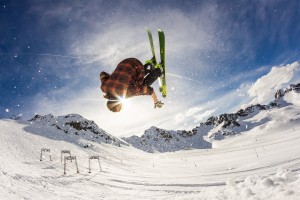 开云体育APP下载-格列兹曼，当拉齐奥蓝遇见星条旗红，他用双脚重绘大西洋两岸的足球版图