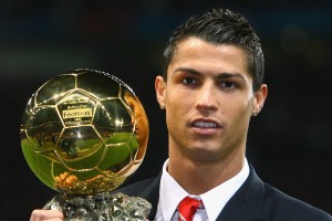 开云下载-孙兴慜关键制胜，当亚洲之光刺穿欧洲铁幕