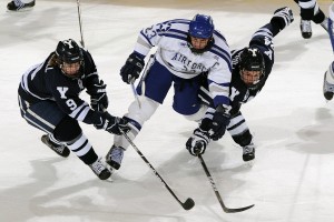 开云体育登录-巴黎击败韩国，孔德在F1新赛季揭幕战接管比赛