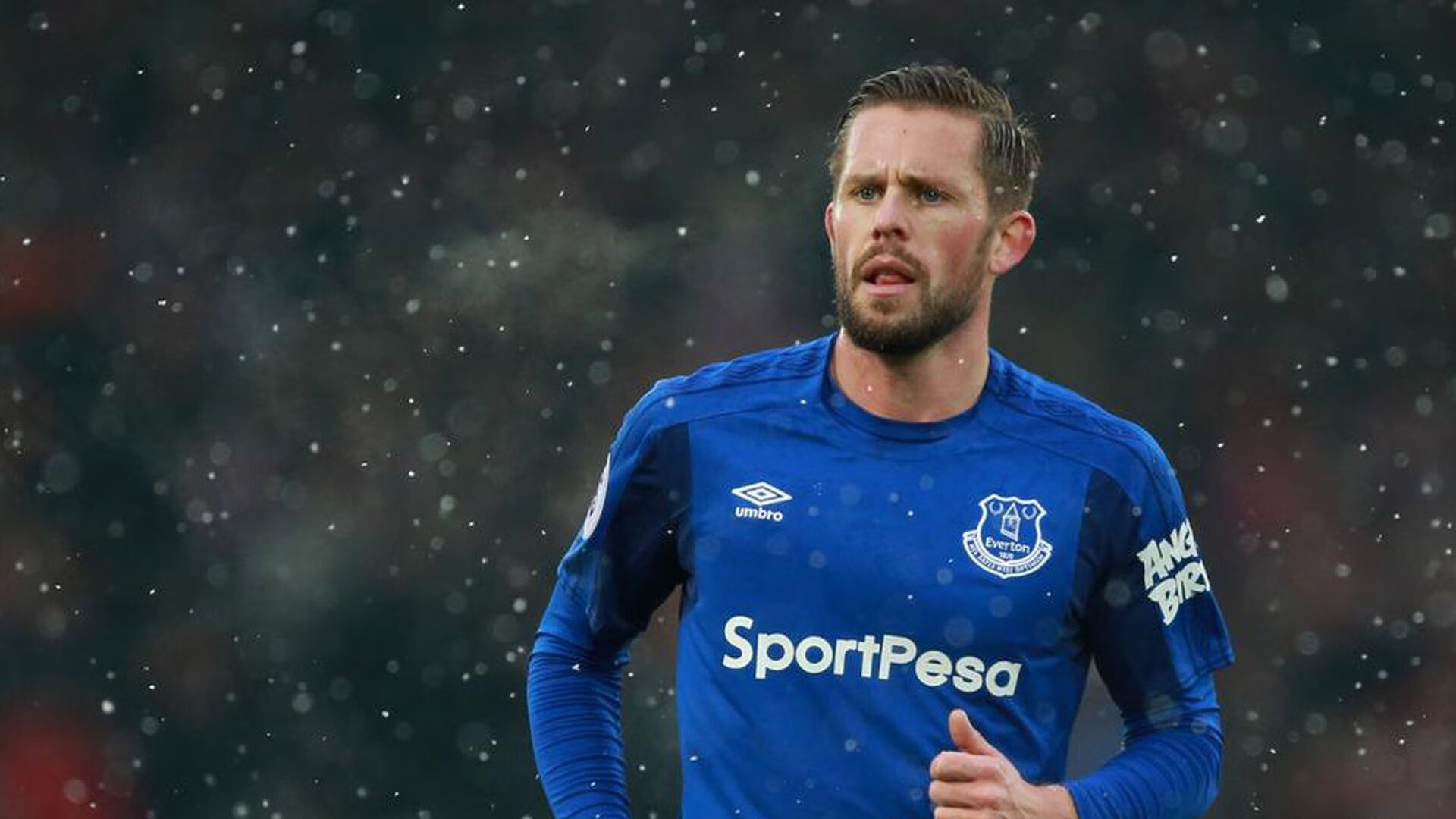 爱德华兹大场面先生！新疆队终结深圳队，西北狼的獠牙已淬火