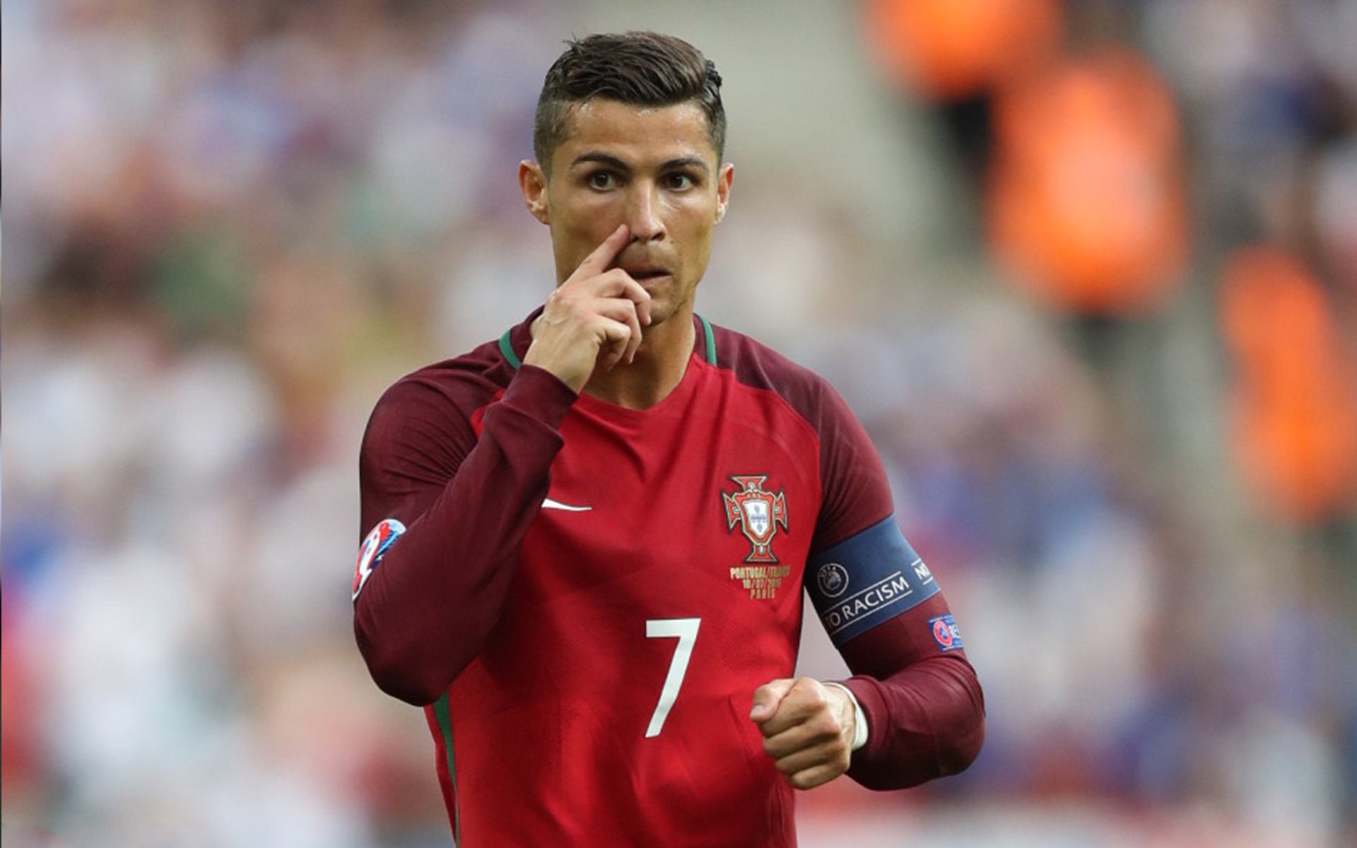 雄鹿对阵火箭，拉文成为全场焦点